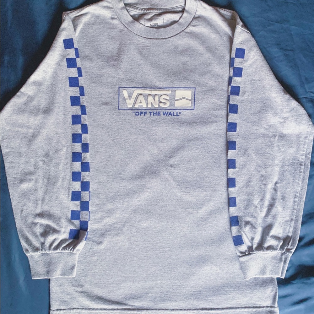 Long Sleeve grey Vans shirt!